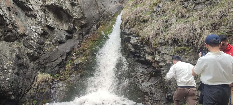 Almaty: Falconry show and Big Almaty Gorge - Key highlights worth your time