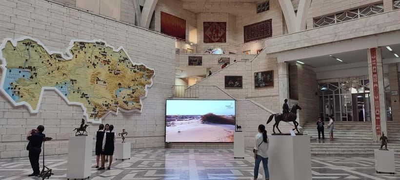 Almaty: Full Day City Tour with Lunch and Museum Tickets - Independence Square and the Independence Monument: Modern Identity in Public Space