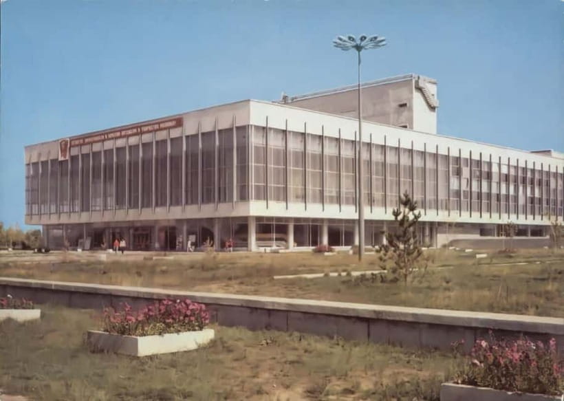 Astana: Old City Tour, Imperialistic and Soviet Architecture - Entering Astana by Reading Its Soviet-Era Clues