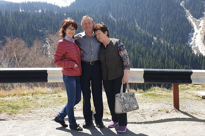 Big Almaty Lake and City Private Tour - Big Almaty Lake at 2,500 m: What You’ll See and Why It’s Worth the Drive