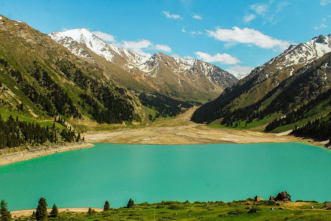 Big Almaty Lake - azure eye of Alatau (+ Ayu gorge) half-day tour - A 7:00 am start, pickup, and why the private car is worth it