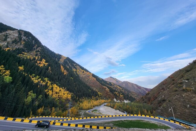 Big Almaty Lake tour private or group by car or hiking - Duration expectations, traffic, and why your timeline may be shorter or longer