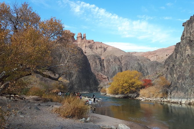Charyn canyon - Getting the timing right: 7 hours of “worth it” use
