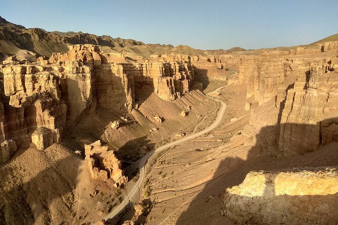 Charyn Canyon - Private Day Tour - Bartogai Reservoir: tea and coffee with a view