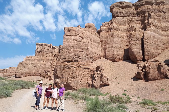 Charyn canyon - Lunch in a Kazakh village: yurts, local food, and horse milk
