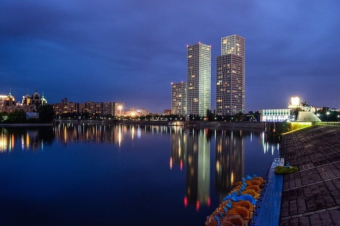 Guided Night Time Tour of Astana in a Private Car - Why Astana at Night Feels So Different From Daytime