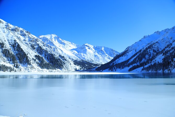 Private Big Almaty Lake Hiking Tour with alternatgive Pipeline - Stop 4: First President Park, a city finish after mountain time