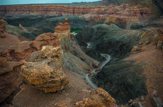 Private Day Trip to Fantastic Charyn Canyon - Price and value: what $180 buys you on a private canyon day