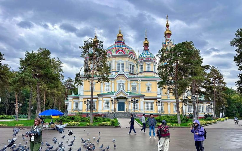 Small Group: Almaty Top 6 locations - Koktobe Hill at Sunset: Beatles, Coffee, and City Lights