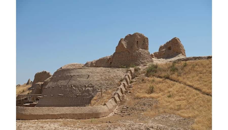 Turkestan Gloriously Isolated - Day Tour from Tashkent - Shymkent as a quick Silk Road preview